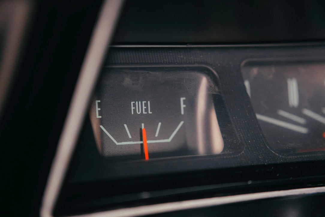 Fuel indicator in the tank